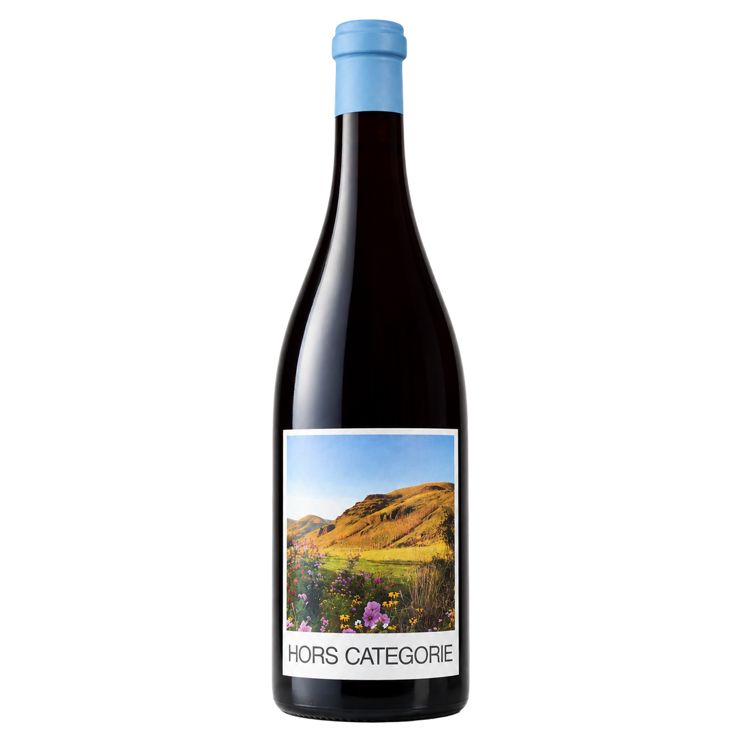 UCHCSYRAH18 bottle render